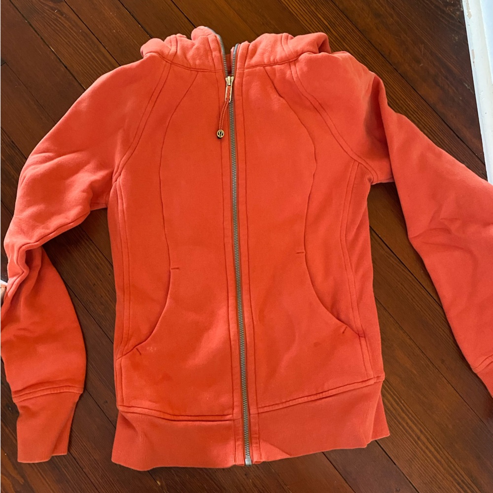 Lululemon Scuba
